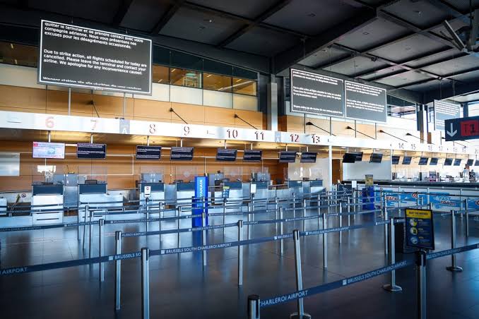 Bilzen → Charleroi Airport